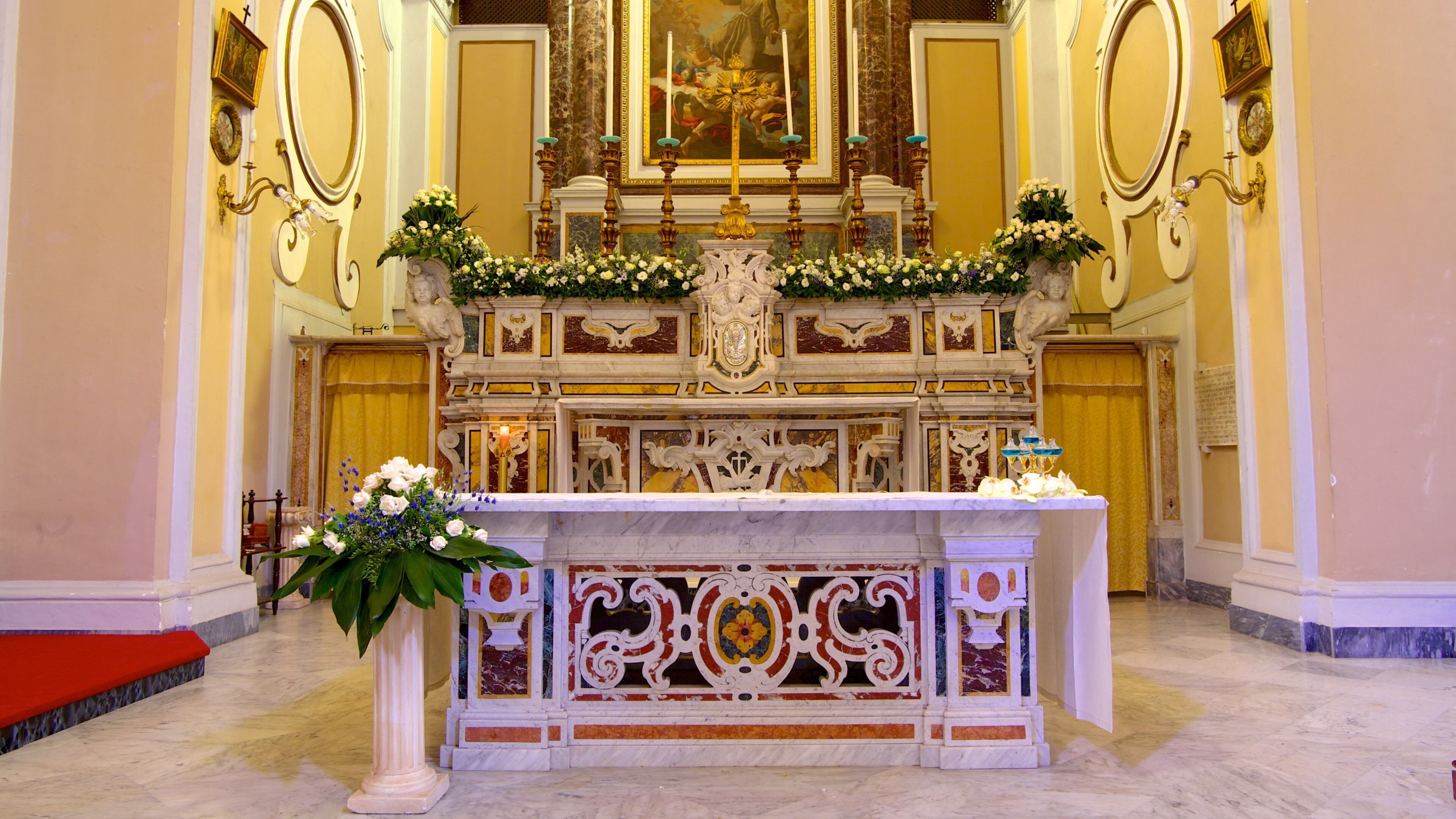 聖法蘭西斯教堂 设有 內部景觀, 教堂或大教堂 和 宗教元素