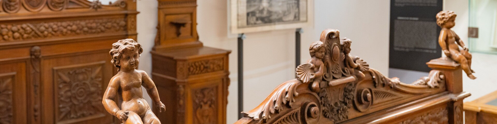 Museo Bottega della Tarsia Lignea showing heritage elements and interior views