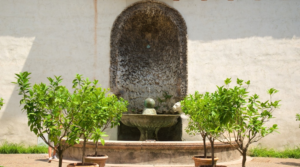 Castello del Buonconsiglio showing a fountain