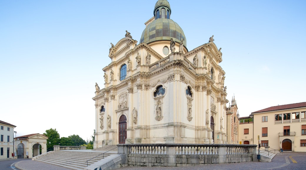 Santuario della Madonna di Monte Berico featuring street scenes, a church or cathedral and heritage architecture