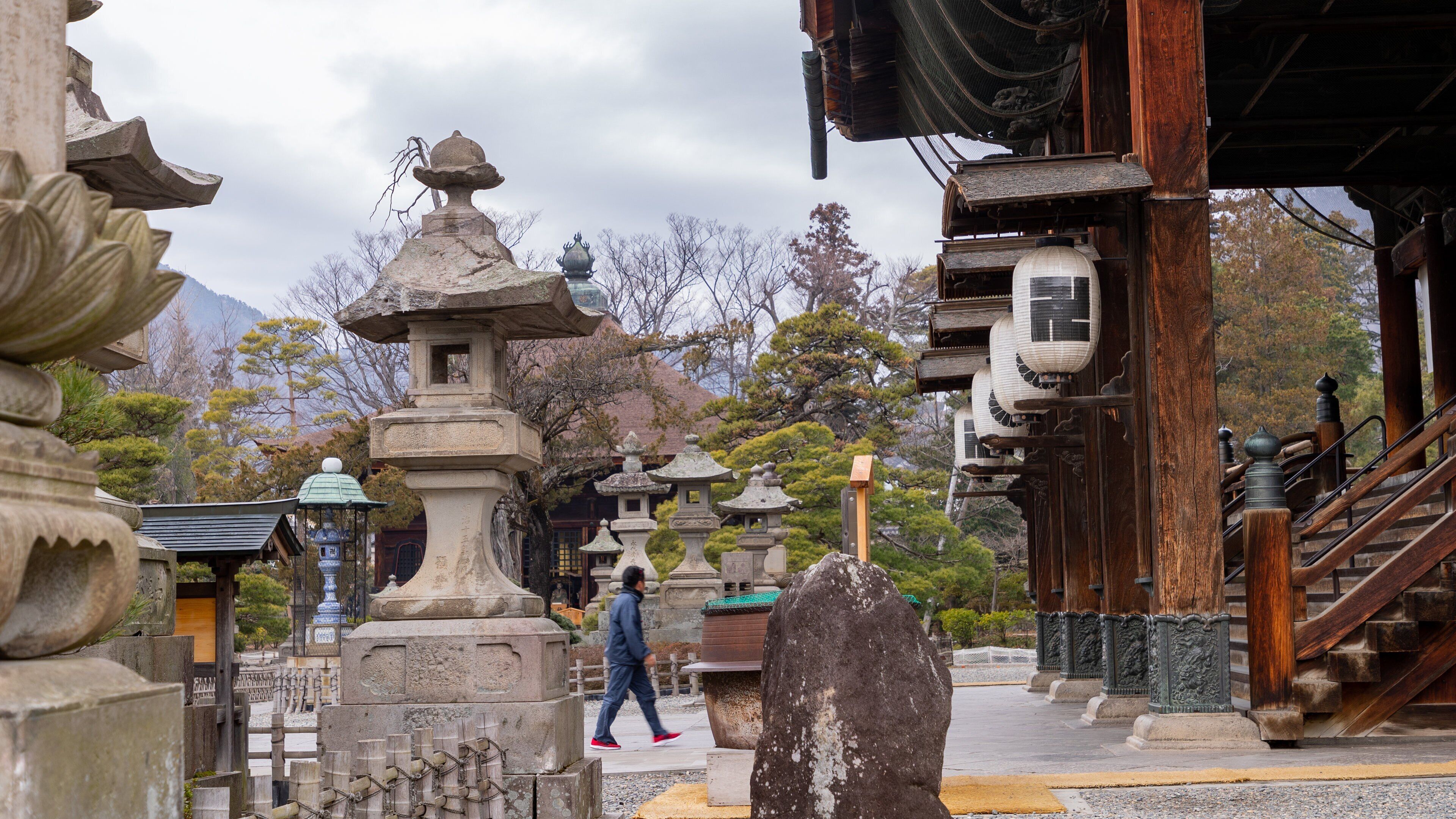 Visite Templo Zenko-ji em Nagano | Expedia.com.br