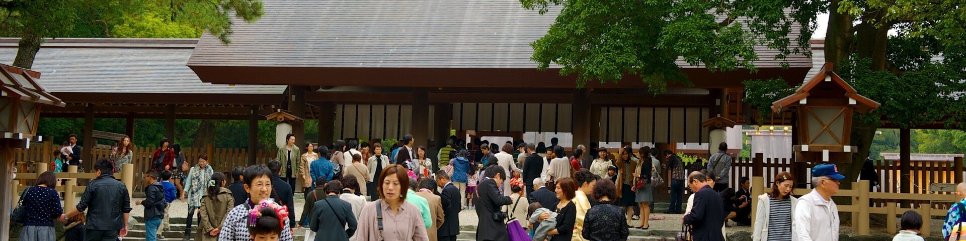 Atsuta Shrine which includes a temple or place of worship and religious aspects as well as a large group of people