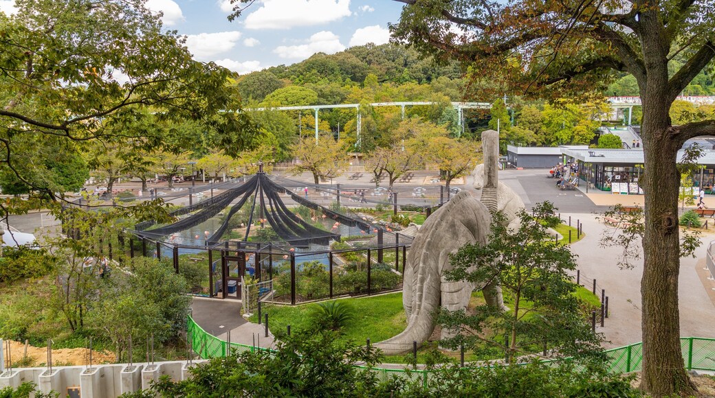 Higashiyama Zoo and Botanical Garden which includes outdoor art, zoo animals and landscape views