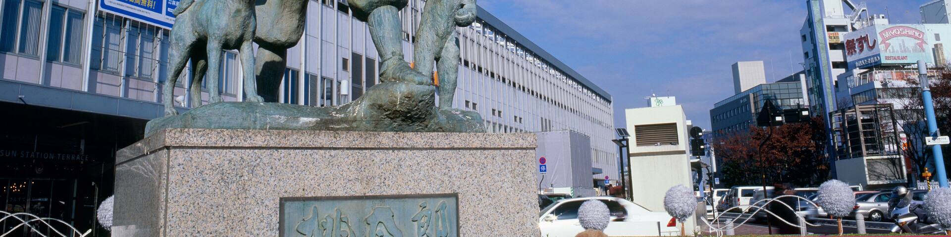 BHW7GH Statue of Momotaro, Okayama, Okayama