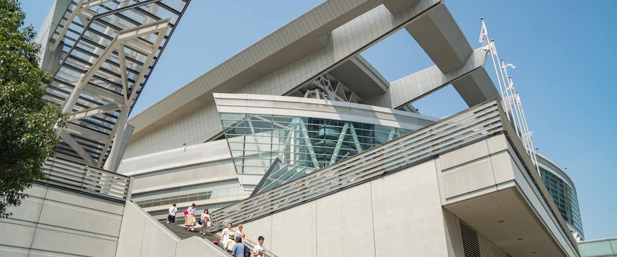 Saitama Super Arena featuring modern architecture