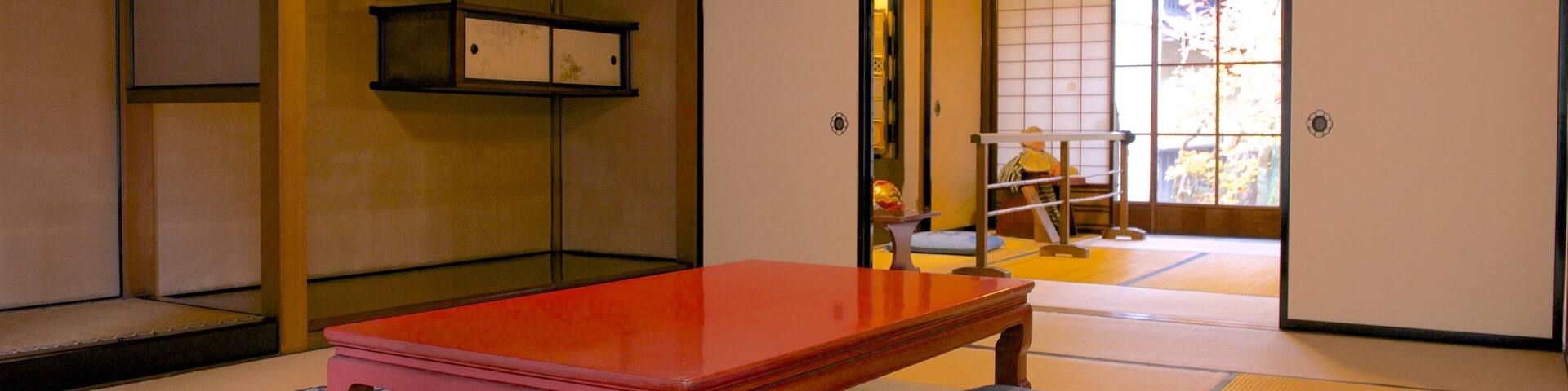 Kusakabe Mingei-kan which includes interior views