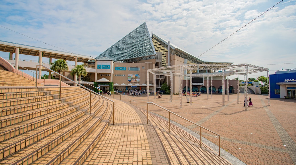 Hakkeijima Sea Paradise which includes modern architecture