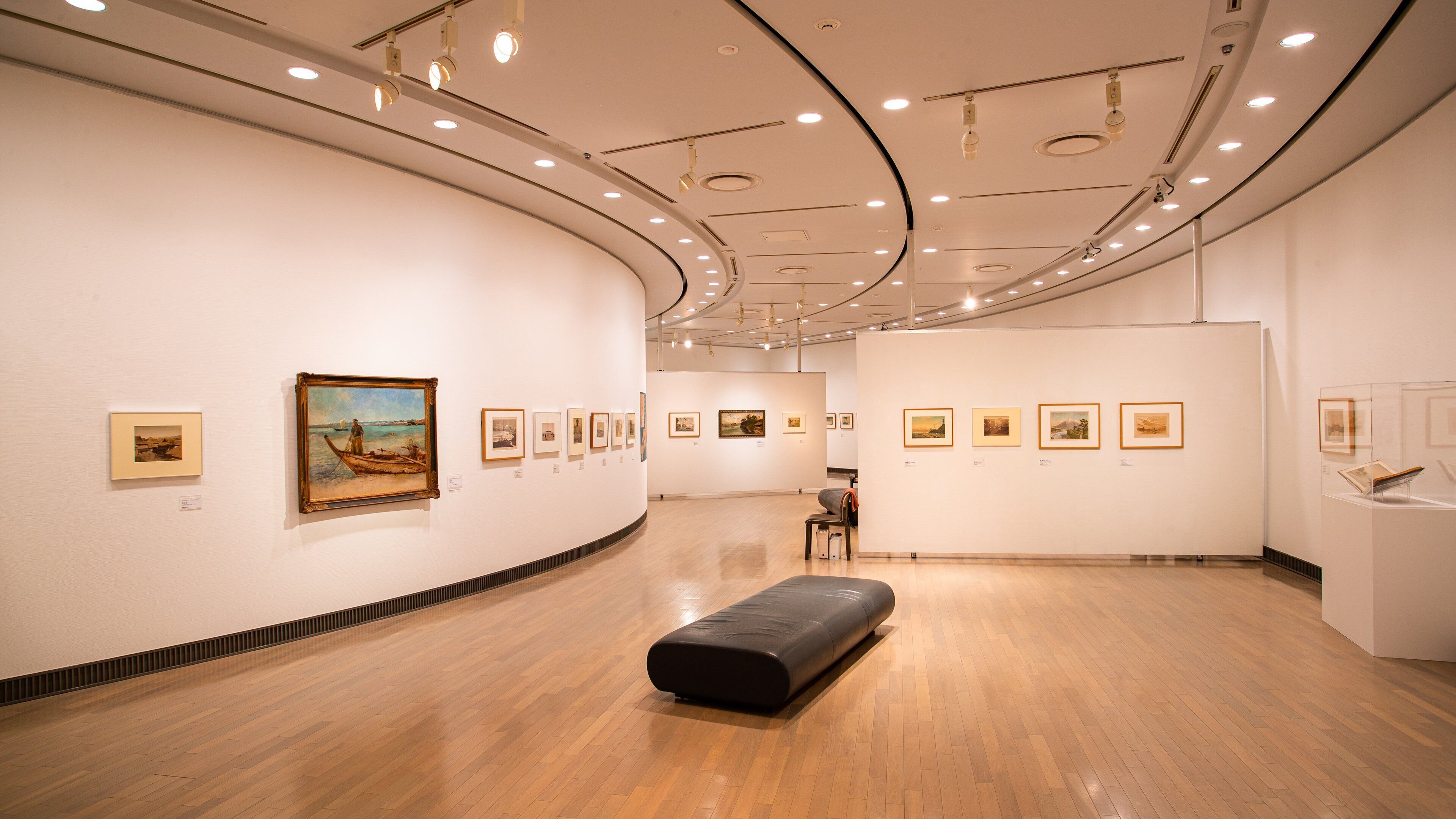 Yokohama Museum of Art which includes art and interior views