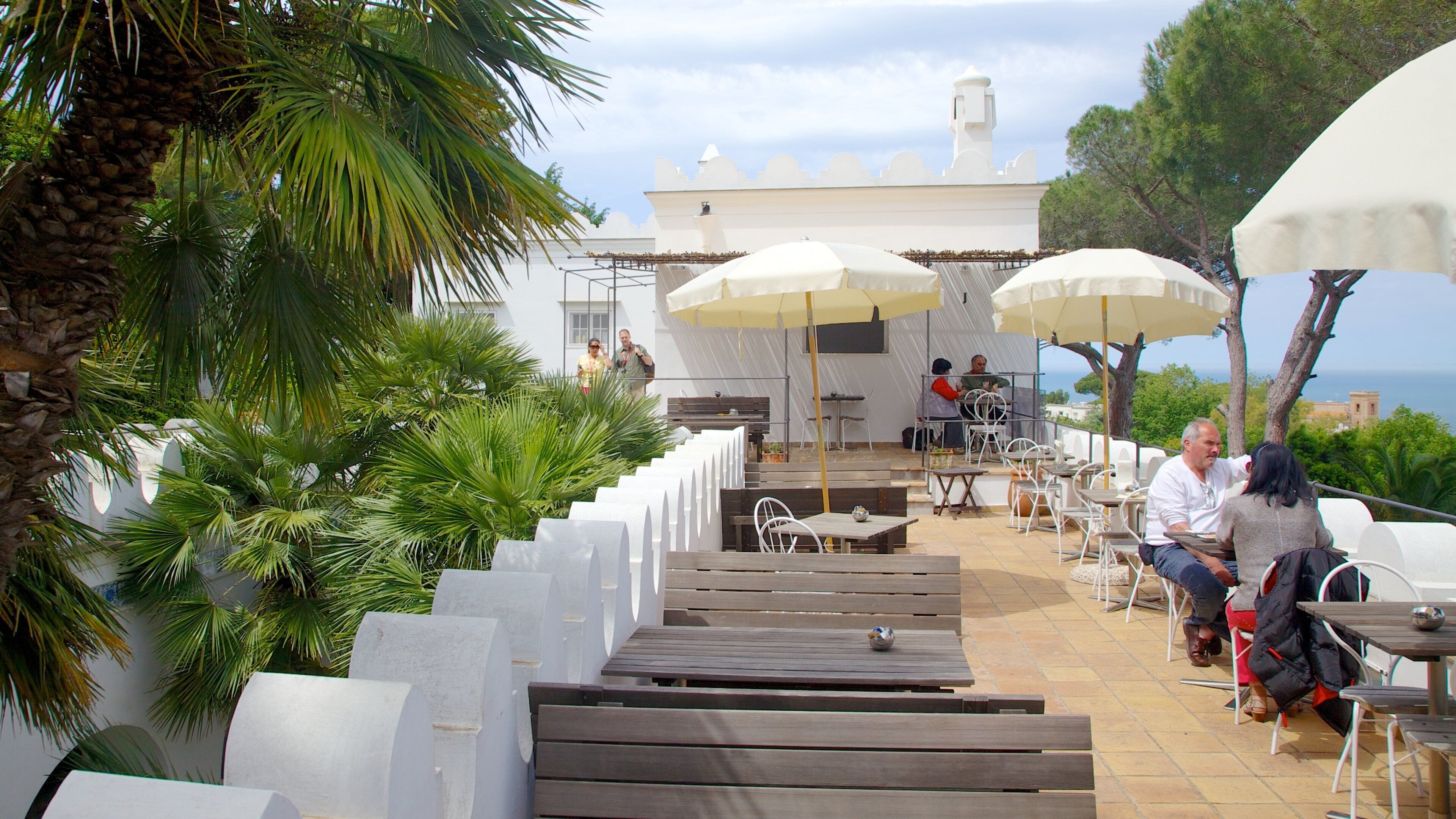 Villa San Michele which includes dining out, a coastal town and outdoor eating