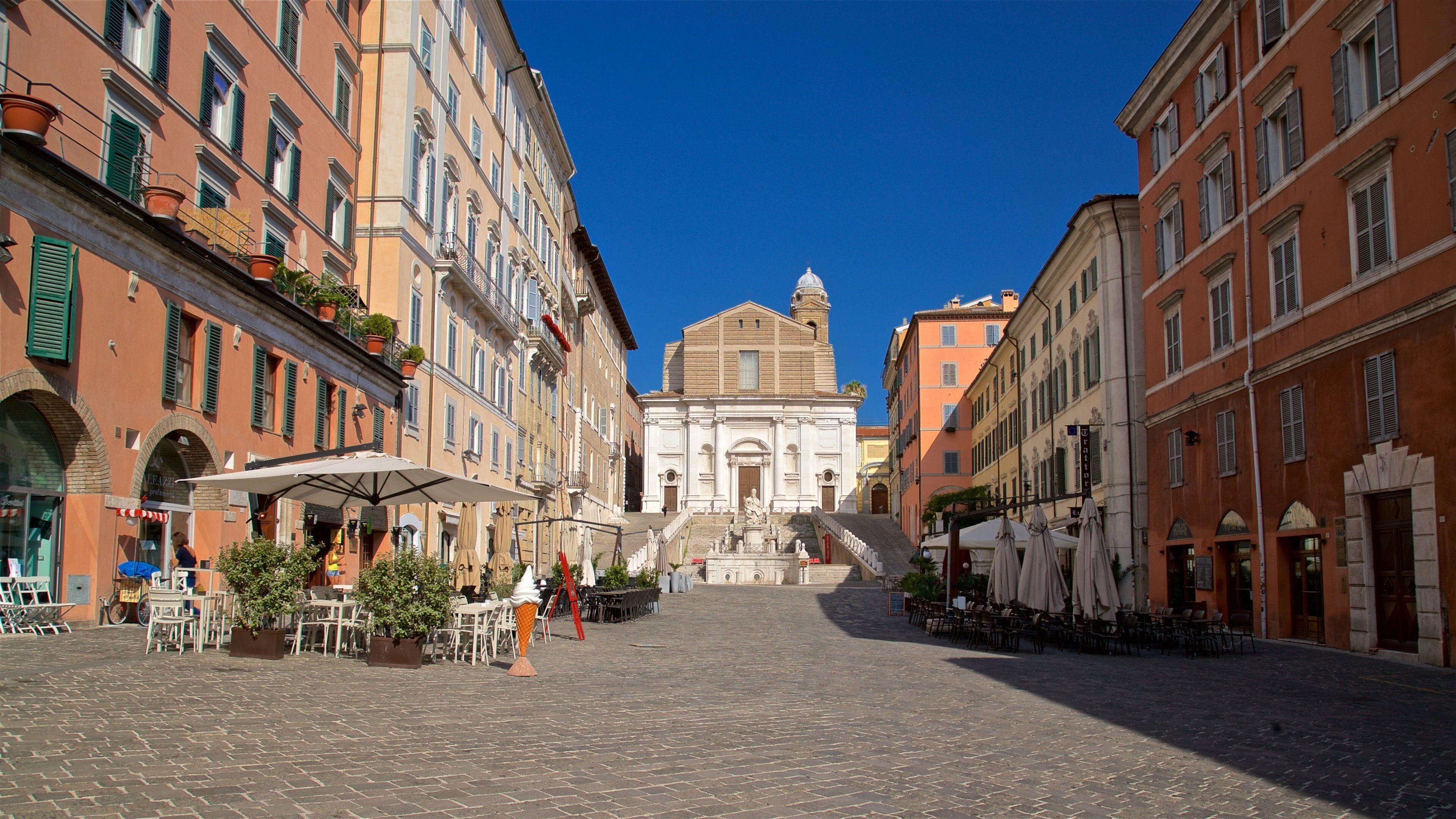Piazza del Plebiscito