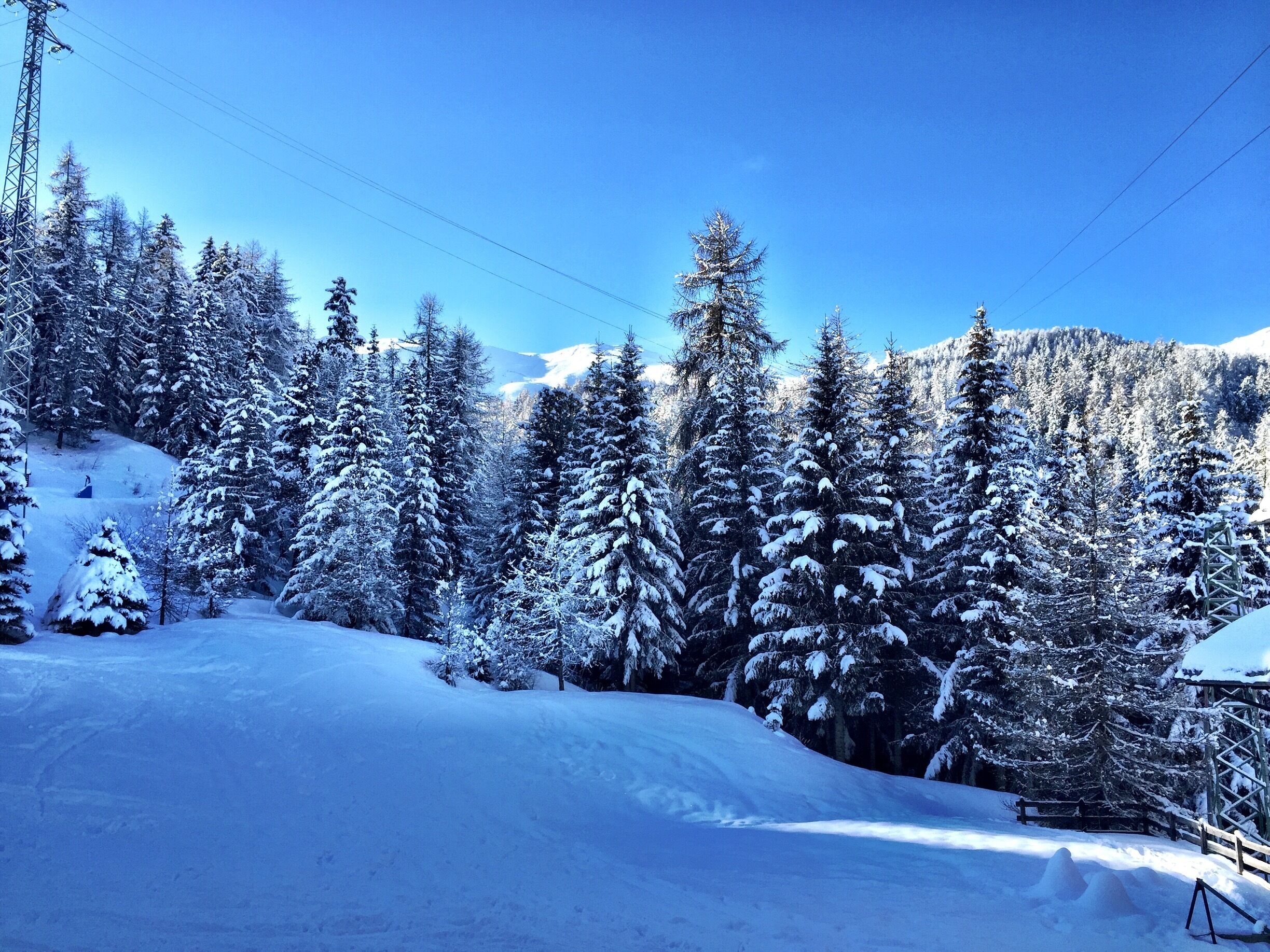 Morning view from the Hotel Plan Bois towards the mountains and main runs. I haven't adjusted the colours on this, the snow really does match the sky!