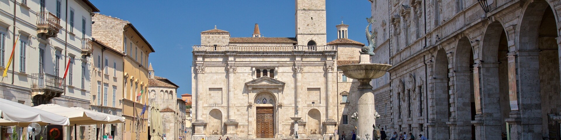 Cattedrale di Sant\'Emidio which includes a fountain and heritage elements