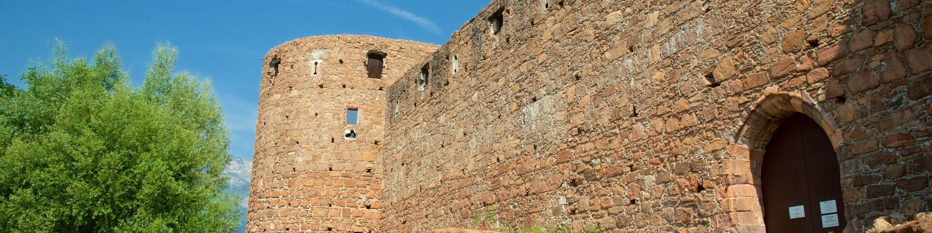 Castel Firmiano showing heritage elements and chateau or palace