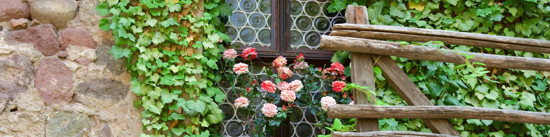 Castelo Runkelstein caracterizando um castelo