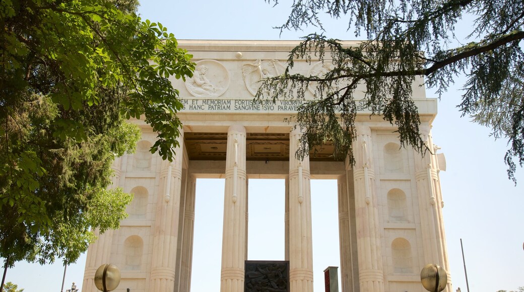 Seiersmonument som inkluderer monument