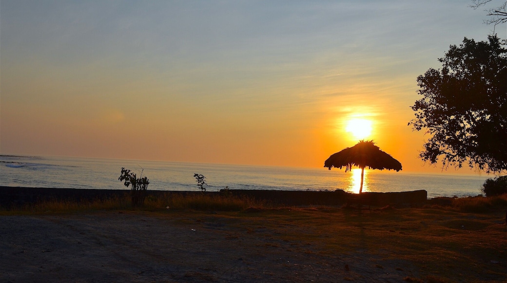 Sunrise at Niel Island #lifeatexpedia