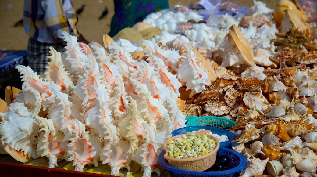 Marina Beach bevat markten