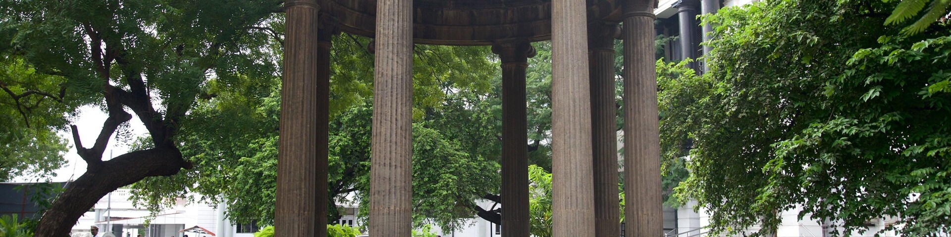 聖喬治堡 呈现出 公園