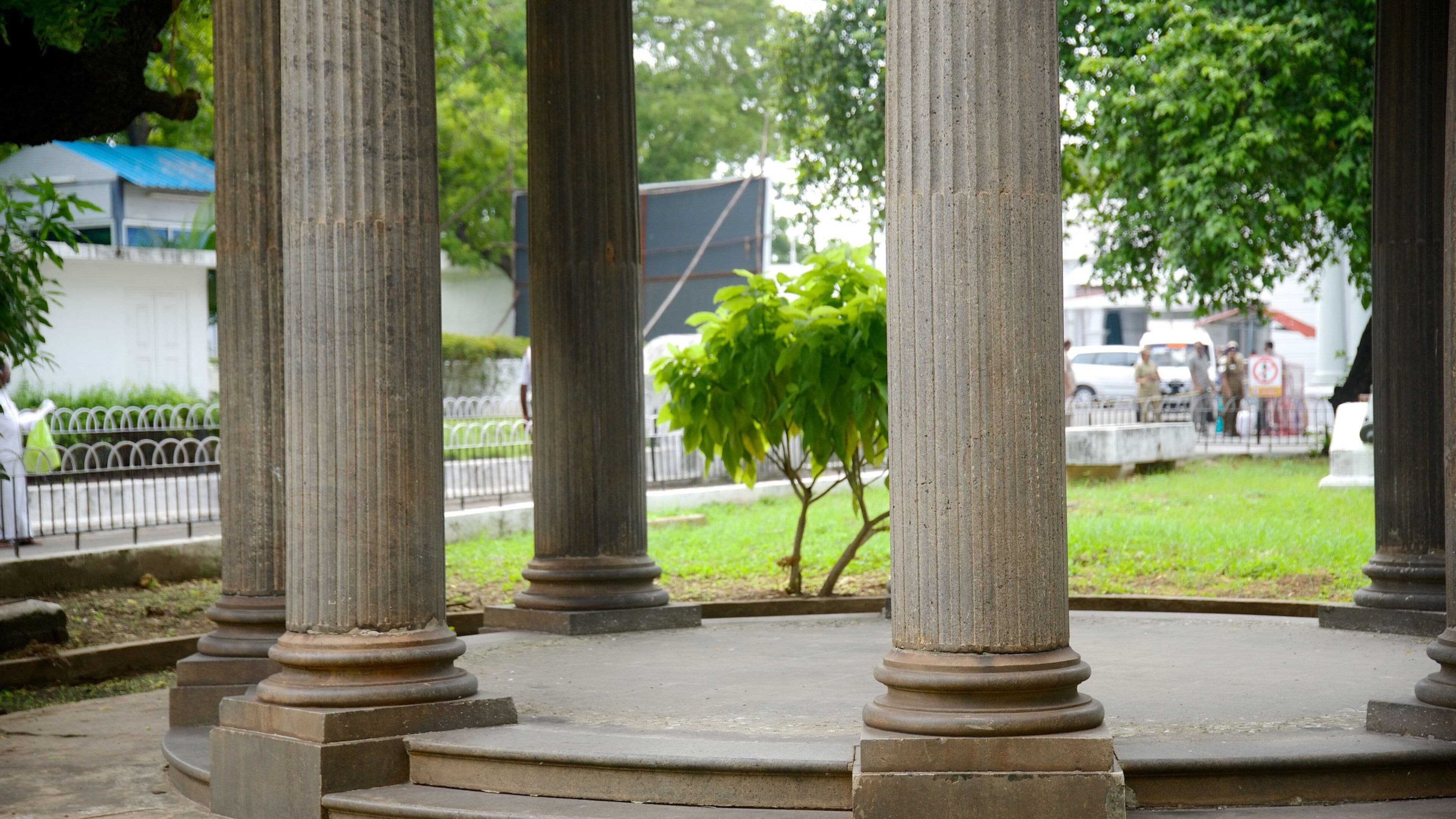 フォート セント ジョージ どの含み 庭園