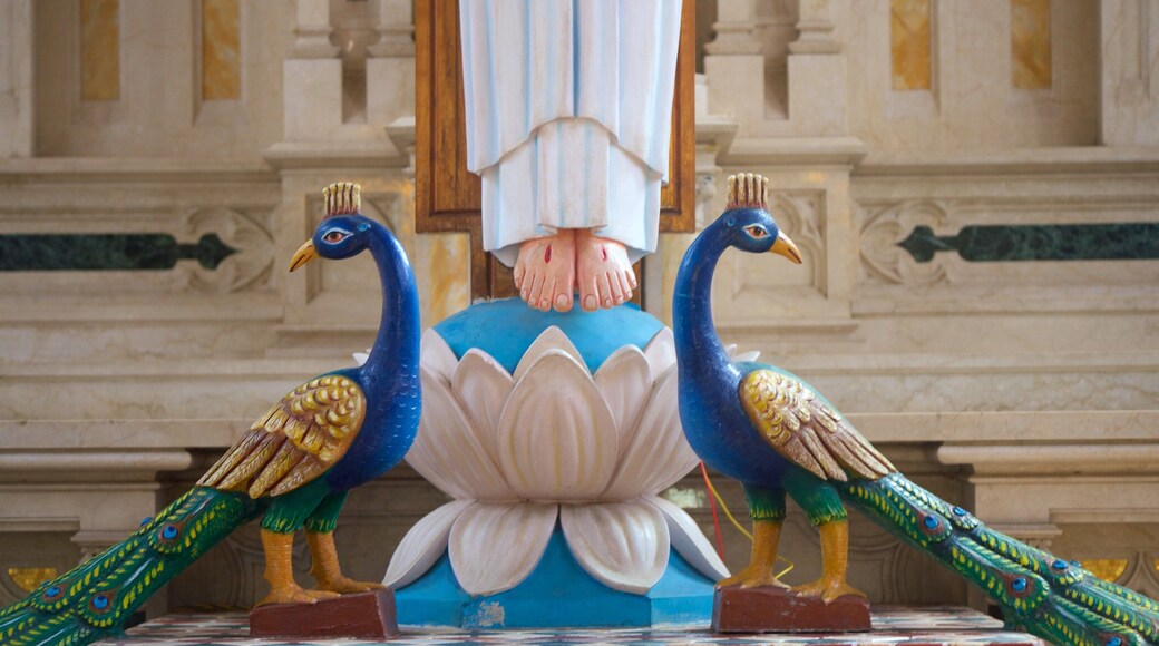 Catedral de Santo Tomé mostrando una iglesia o catedral