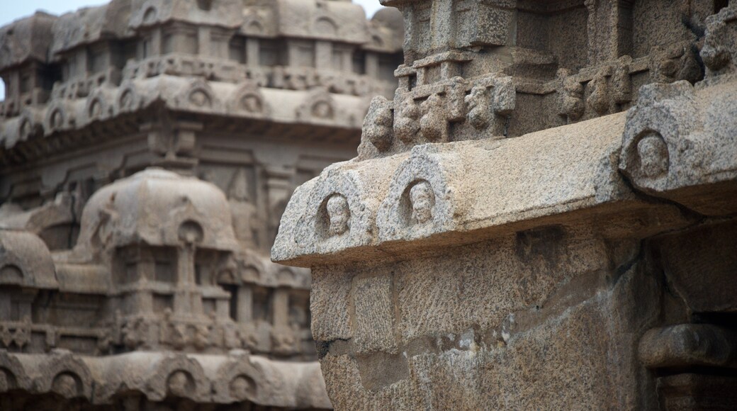 Pancha Pandava Rathas mostrando elementos del patrimonio