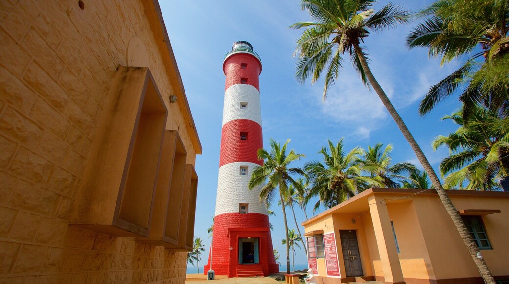 Lighthouse Beach welches beinhaltet Leuchtturm