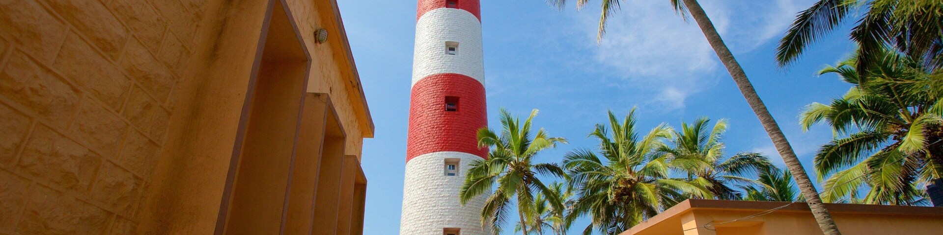 Lighthouse Beach which includes a lighthouse