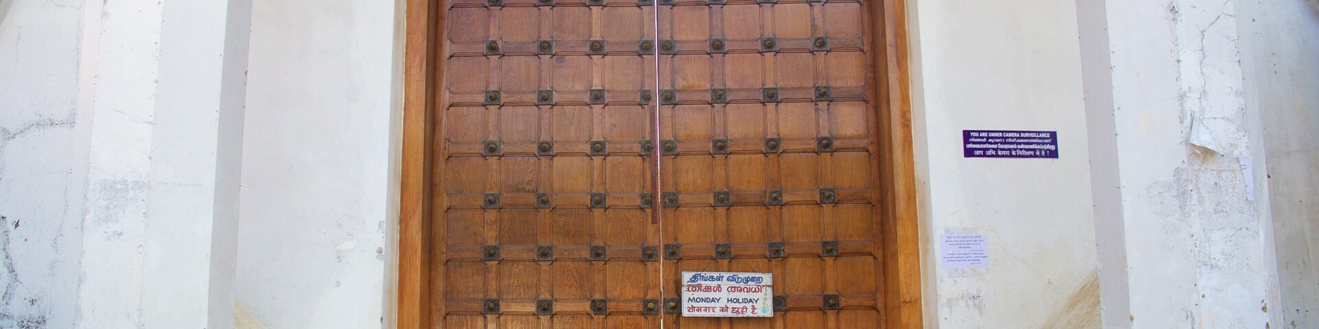 Padmanabhapuram Palace featuring chateau or palace