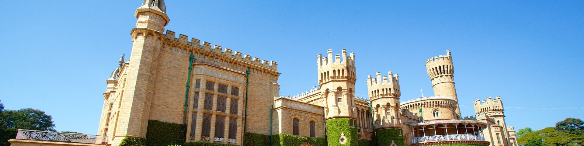 Bangalore Palace showing heritage architecture, a castle and heritage elements