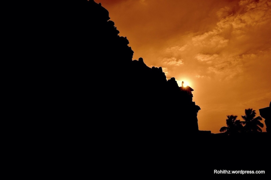 When I admire the wonder of a sunset of the beauty of the moon, my soul expands in worship of the creator. Mahatma Gandhi
#Karnataka #chalukyas #temples #hindutemple #sunset #incredibleindia #travellers
