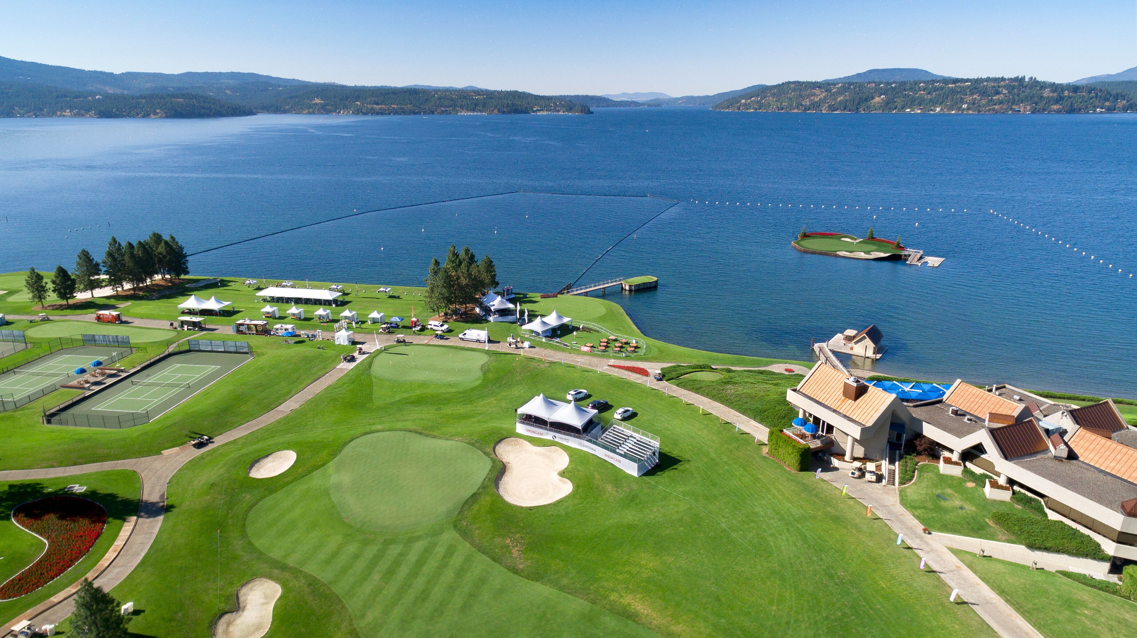 Coeur d'Alene Resort Golf Course Floating Green	