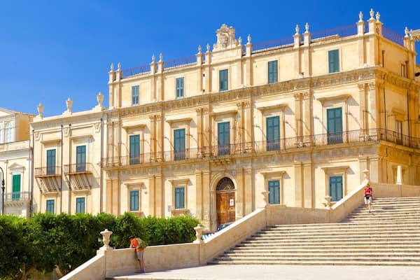 Ducezio Palace which includes street scenes and heritage architecture