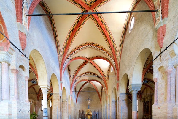 Santa Sofia which includes a church or cathedral, interior views and heritage elements