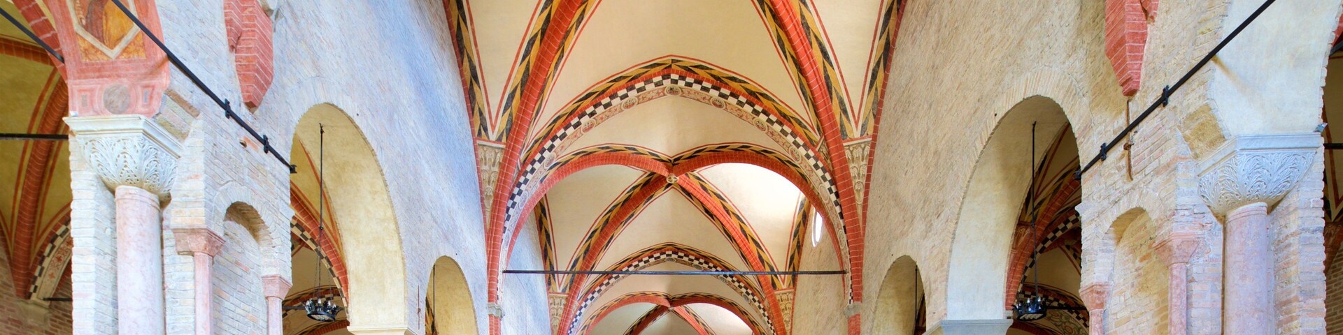Santa Sofia which includes a church or cathedral, interior views and heritage elements