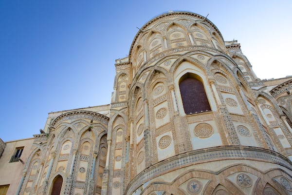 Cathedral of Monreale which includes religious elements, heritage architecture and a church or cathedral