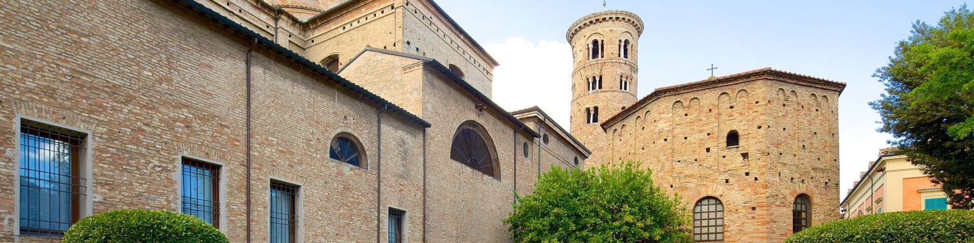 Baptistry of Neon which includes heritage elements and a church or cathedral