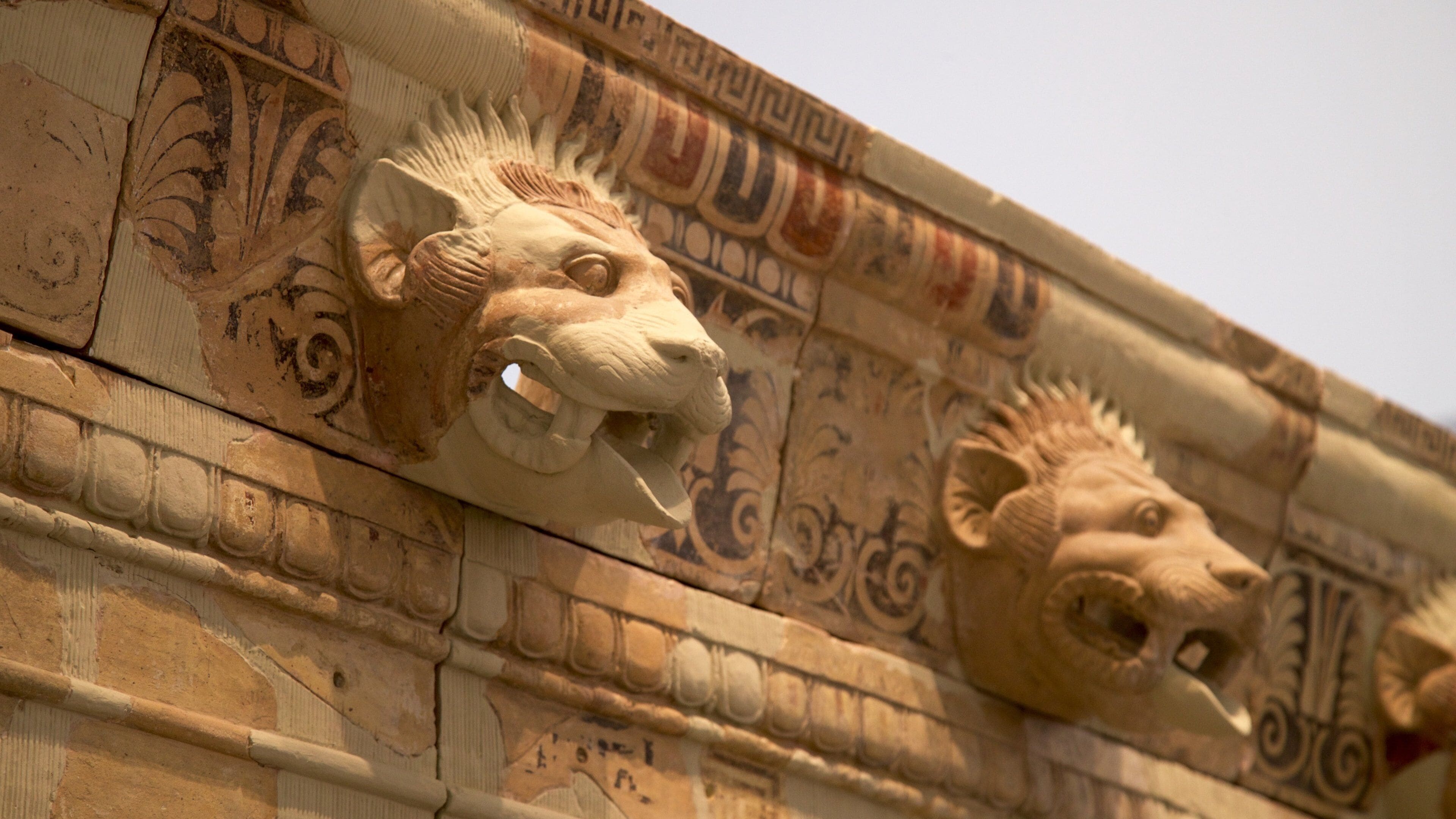 National Archaeological Museum of Reggio Calabria featuring interior views and heritage elements