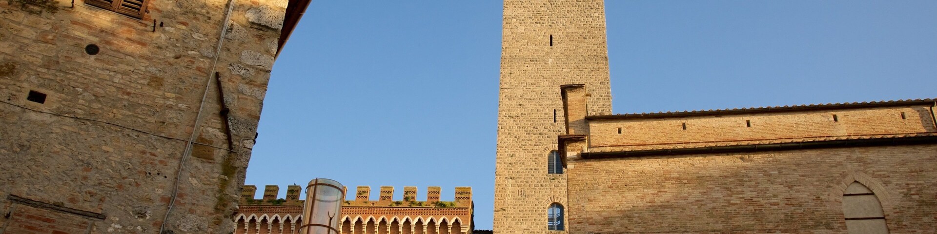 Piazza Duomo which includes chateau or palace