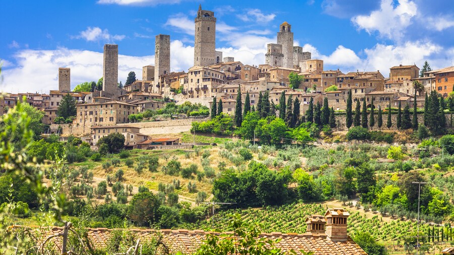 landscapes of Italy. medieval San Gimignano - Tuscany, Shutterstock ID 383524231, SF SSA Case with Manager Approval: Case 07151371, Job: Prepay credit, Client/Licensee: , Other: