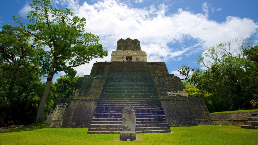 Tikal which includes building ruins, heritage elements and heritage architecture