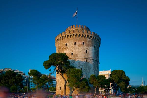 White Tower of Thessaloniki featuring heritage architecture