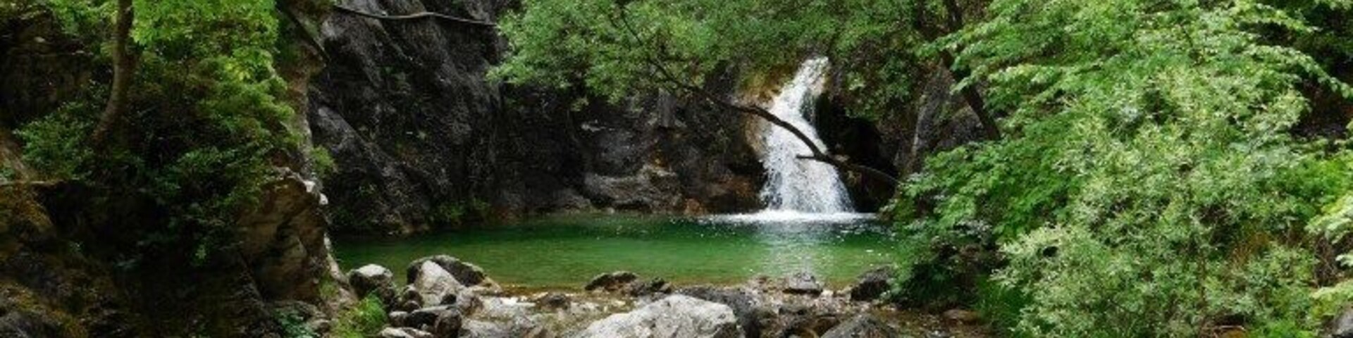 A flooded city and the screaming waterfalls in the shadow of Olympus
https://foodandtravel.blog/2020/02/15/%ce%b1-flooded-city-and-the-screaming-waterfalls-in-the-shadow-of-olympus/