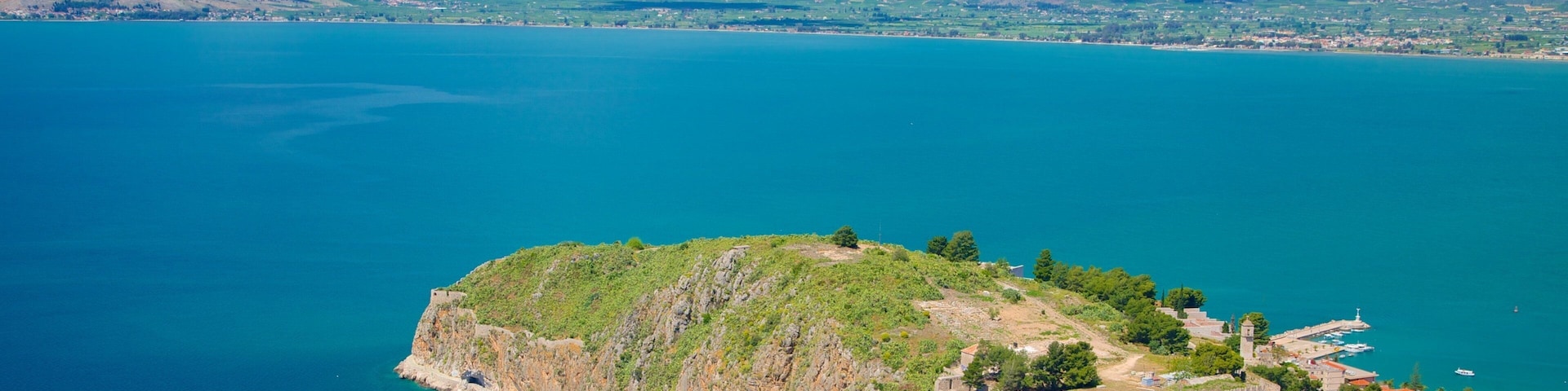 Fortress of Palamidi showing general coastal views