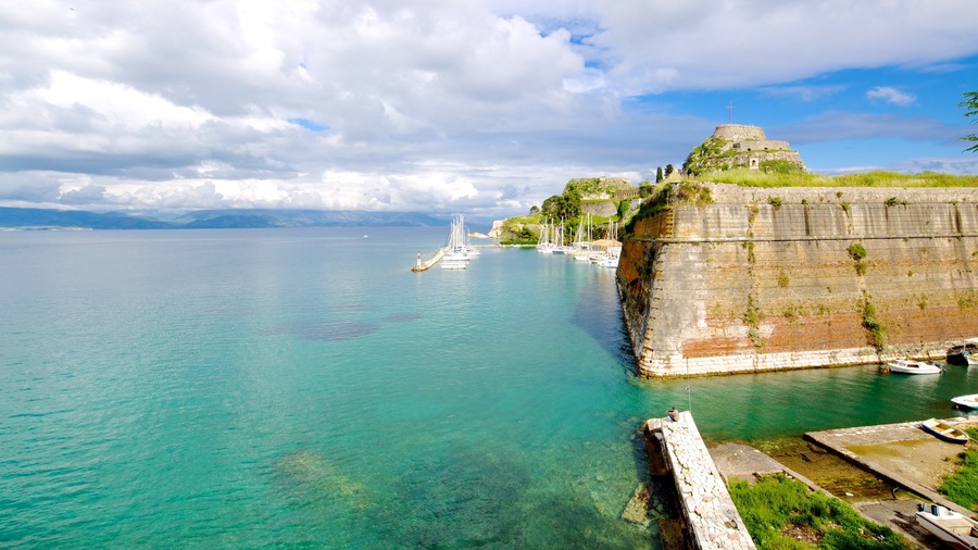 Old Fortress which includes general coastal views