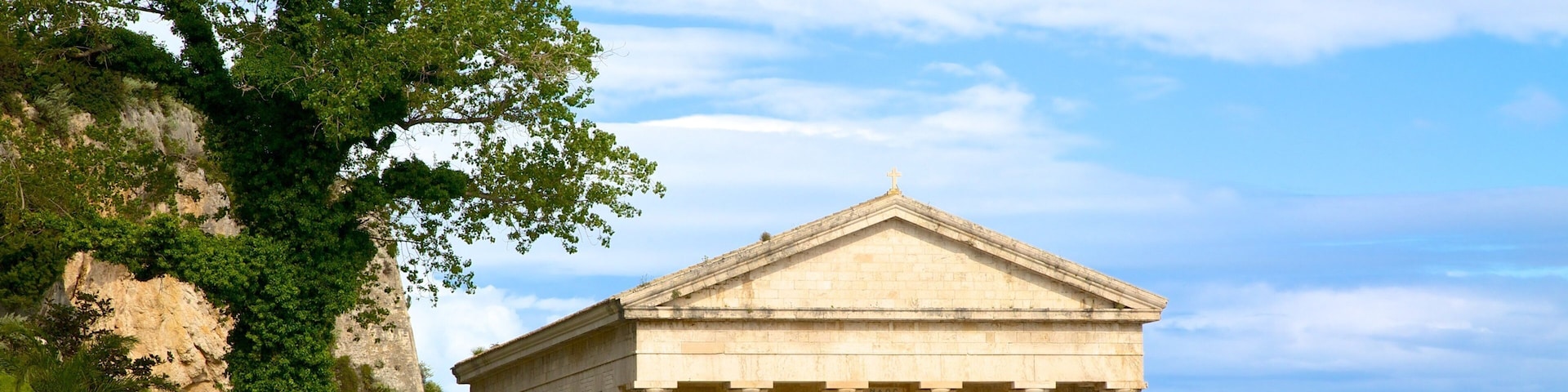 Velha Fortaleza que inclui arquitetura de patrimônio