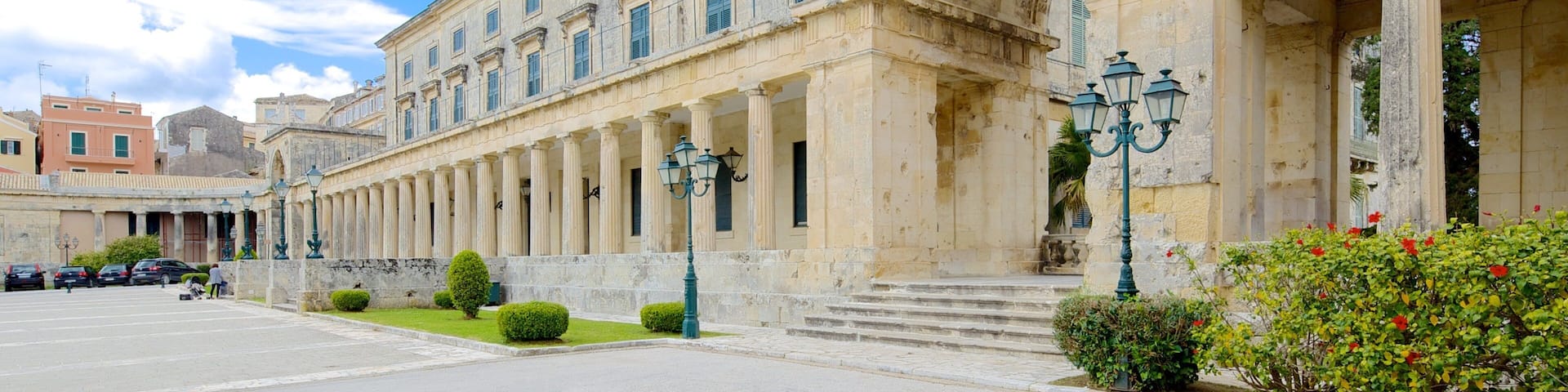 Museum of Asian Art showing street scenes
