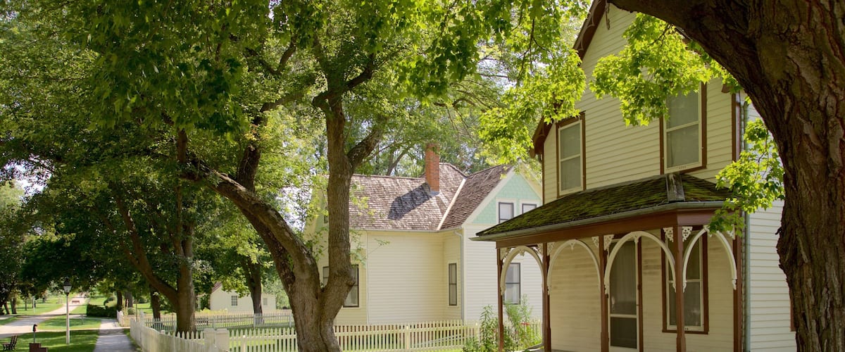 Herbert Hoover National Historic Site das einen Kleinstadt oder Dorf und Haus