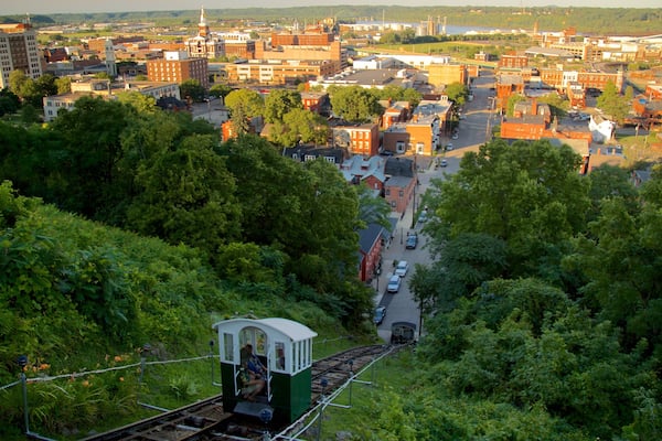 Fourth Street Elevator showing a small town or village, a gondola and landscape views