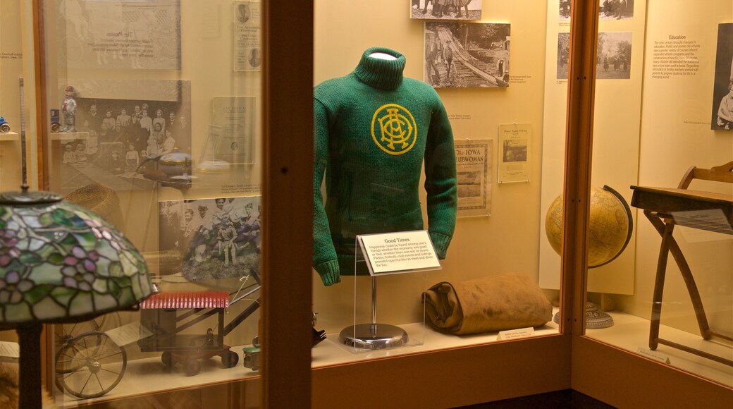 Putnam Museum ofreciendo vistas interiores