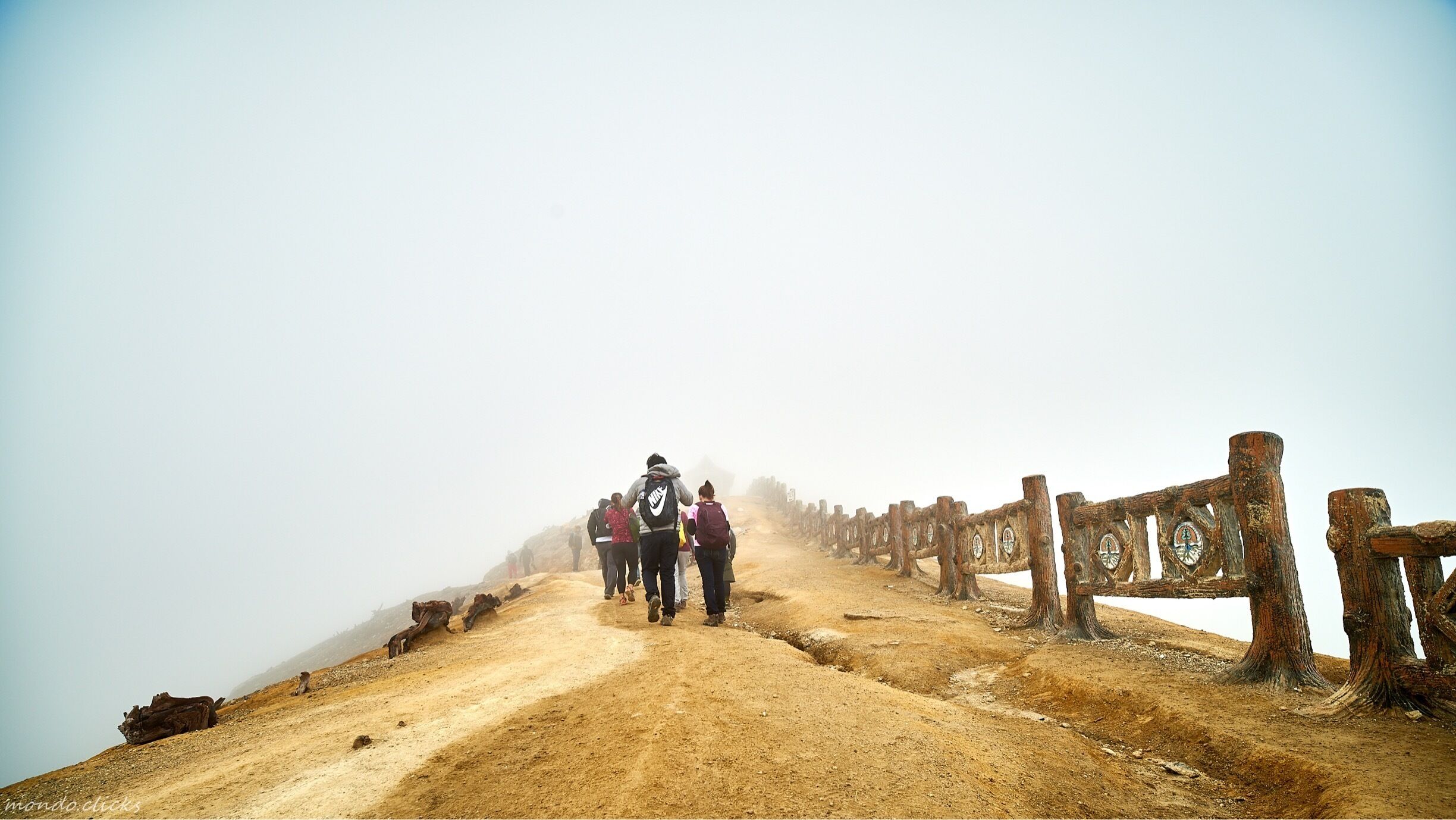 Foggy journey.
On the way back from Ijen Crater Lake.

#outdoor #golden #gravel #ijen #ijencrater #landscape #travelindonesia